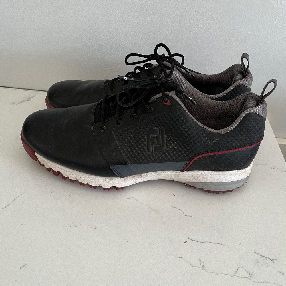 FootJoy Contour FIT Golf Shoes Black size 11.5